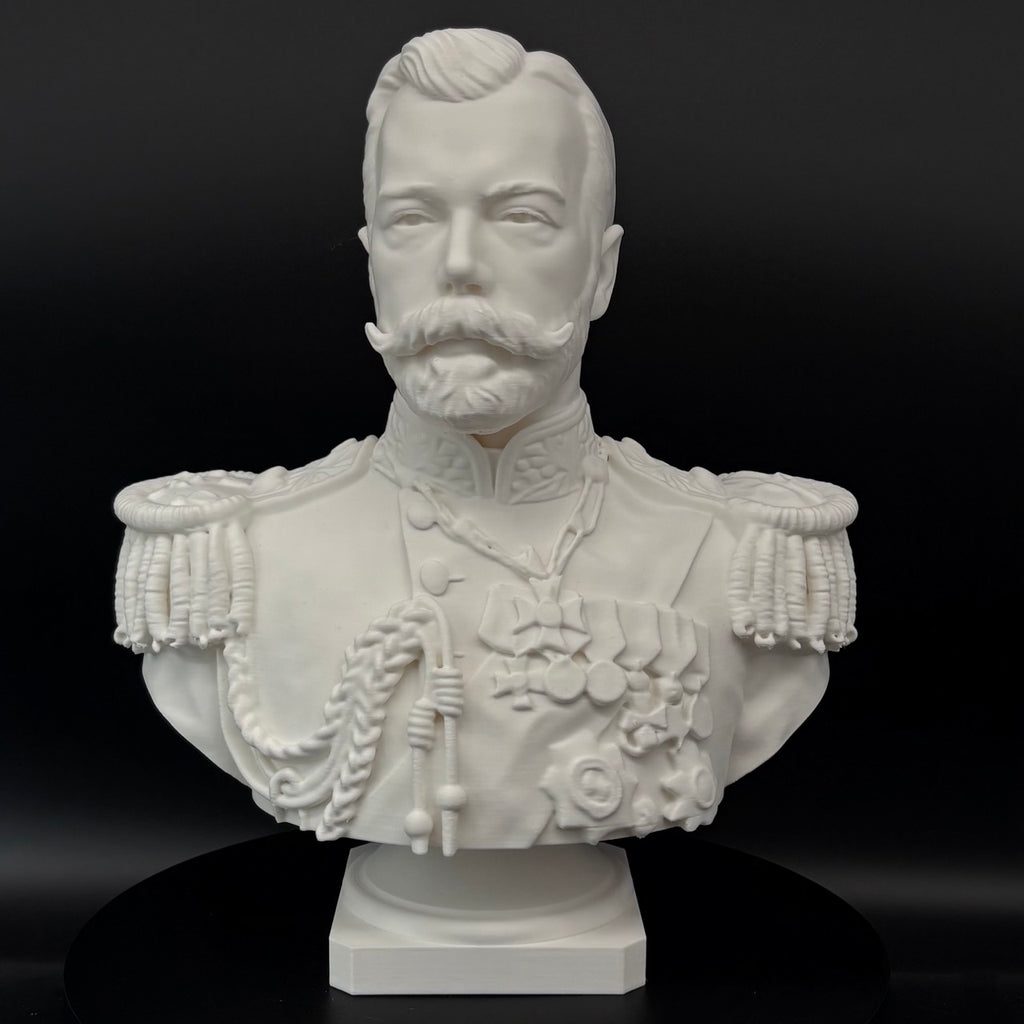 Tsar Nicholas II Romanov Statue – schräge Ansicht der Büste