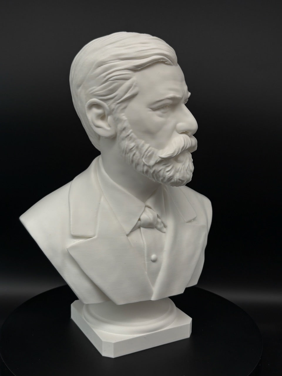 Sigmund Freud Statue – historische Persönlichkeit als Büste