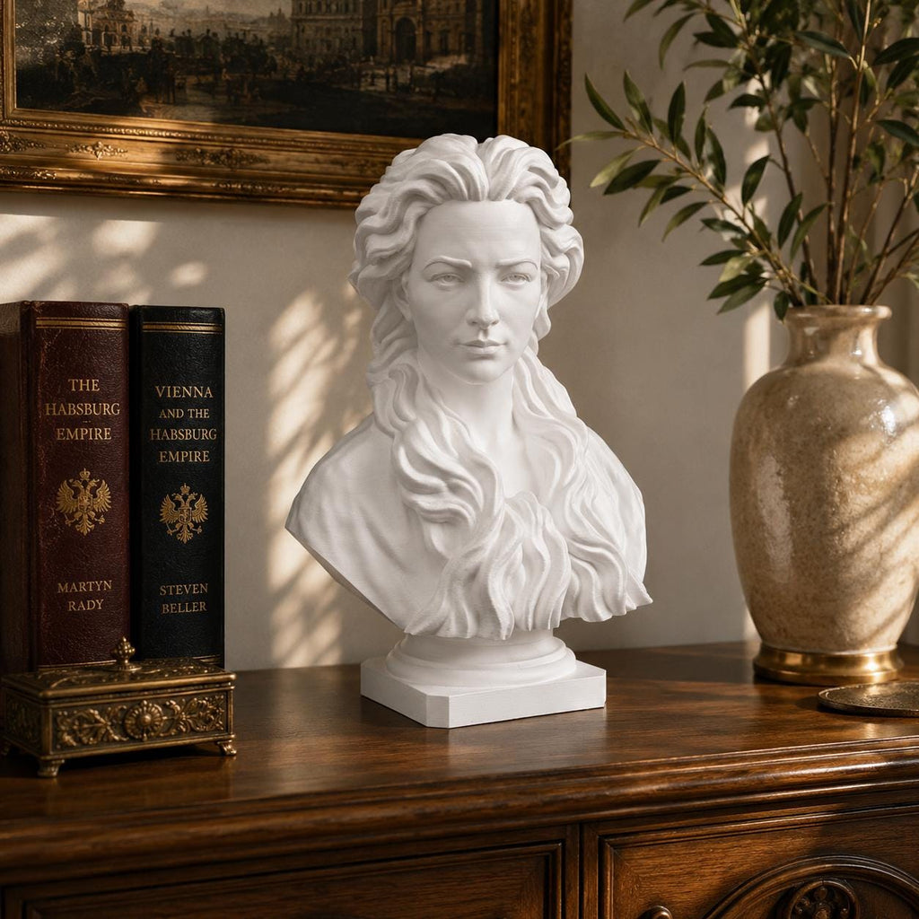 Sisi - Empress Elisabeth of Austria - in the Morning Light - Bust